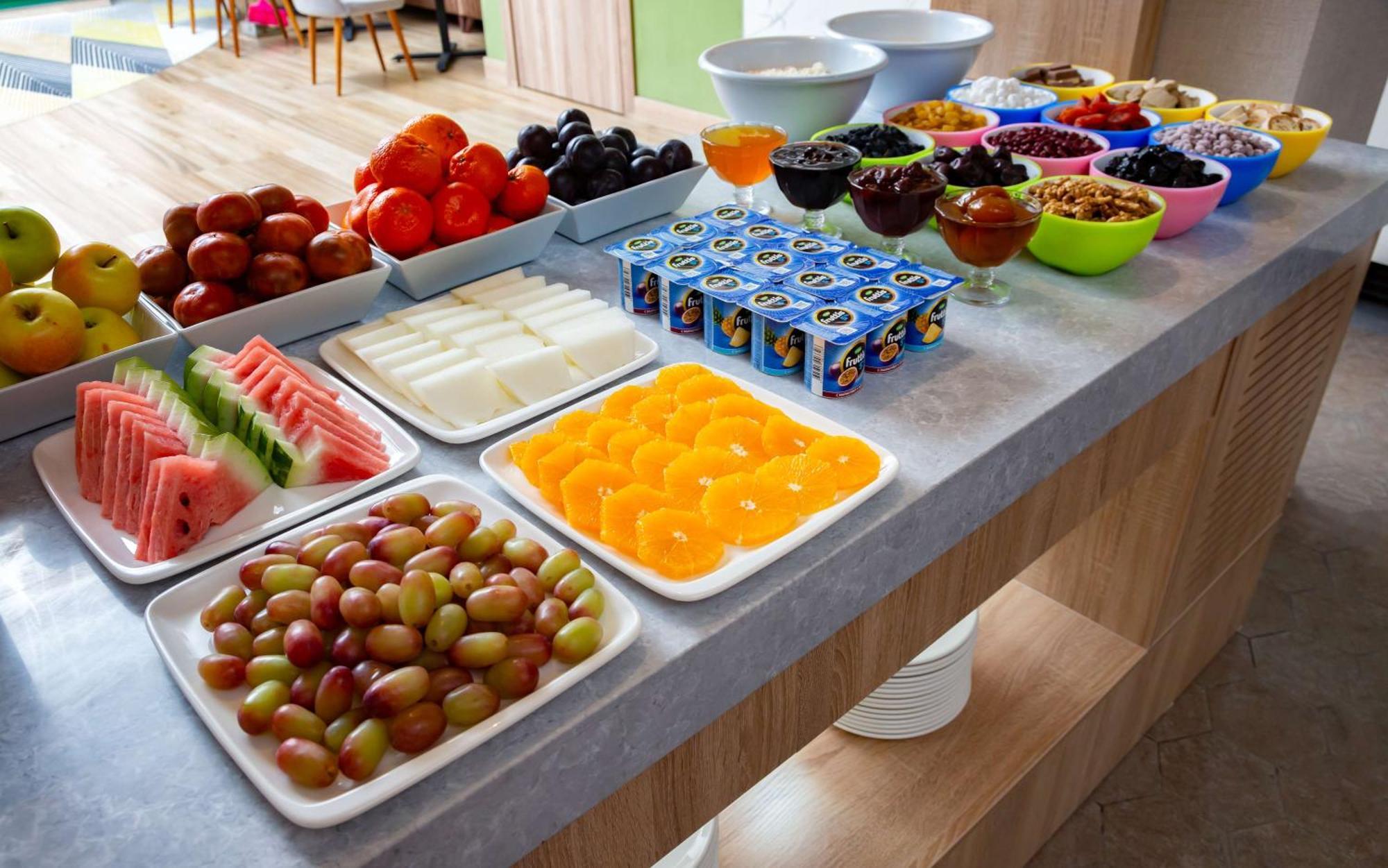Hilton Garden Inn Samarkand Ngoại thất bức ảnh