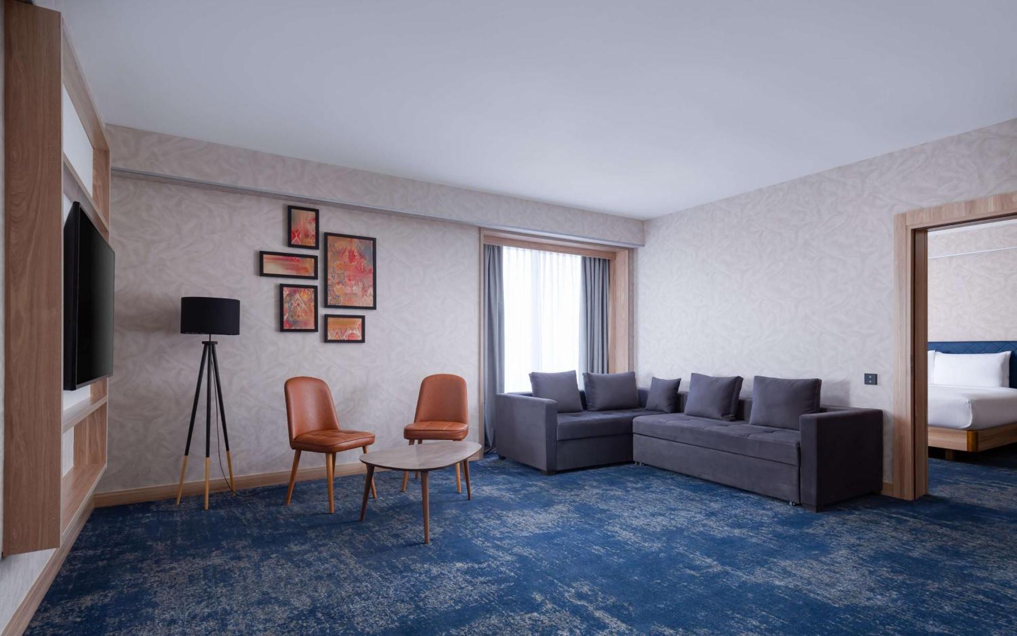 Hilton Garden Inn Samarkand Ngoại thất bức ảnh